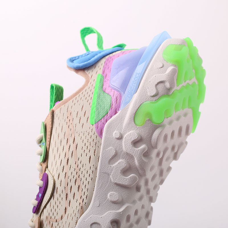 женские бежевые кроссовки Nike WMNS NSW React Vision CI7523-200 - цена, описание, фото 4